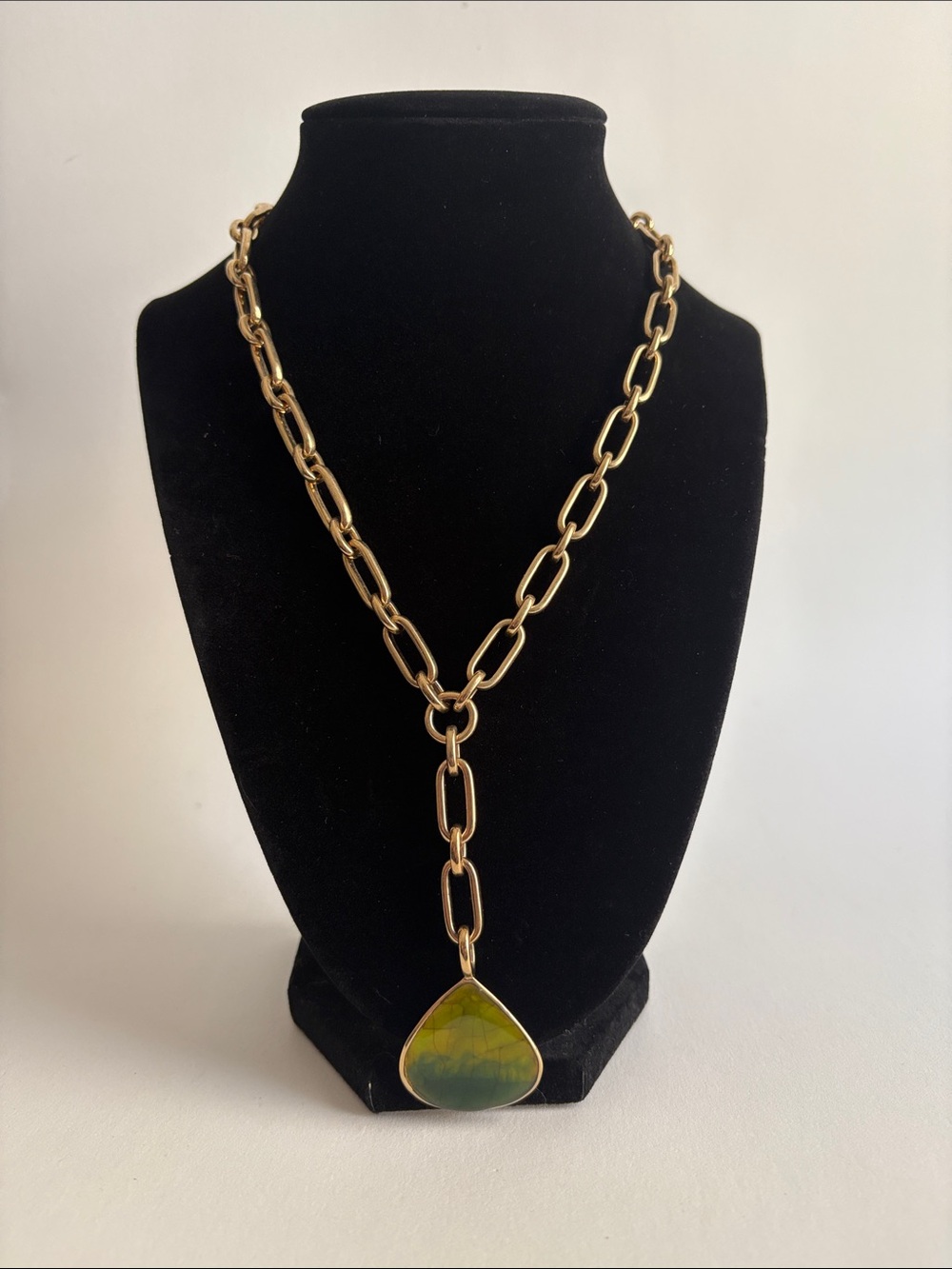 Monet Gold Chain Necklace Green Teardrop Pendant Statement Jewelry